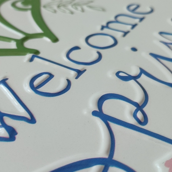 Version International Spring Sign - Picture 8 of 16